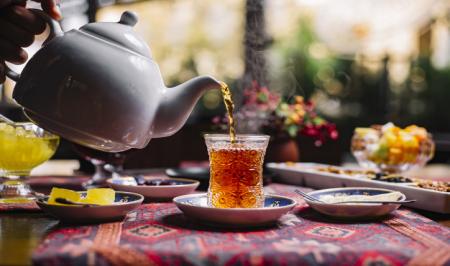 اینفوگرافی| خوردن زیادی چای ممنوع+ عوارض