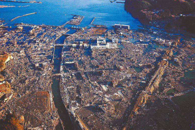 وضعیت باورنکردنی شهر مینامی ژاپن ۱۰ سال پس از سونامی و زلزله! + عکس