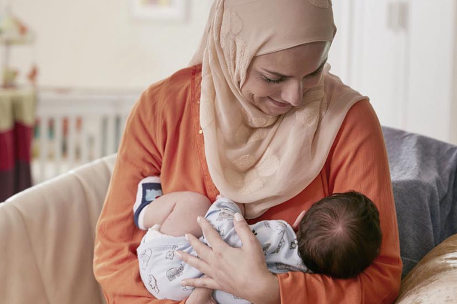 نقش محافظتی شیر مادر از کودکان در همه‌گیری کرونا