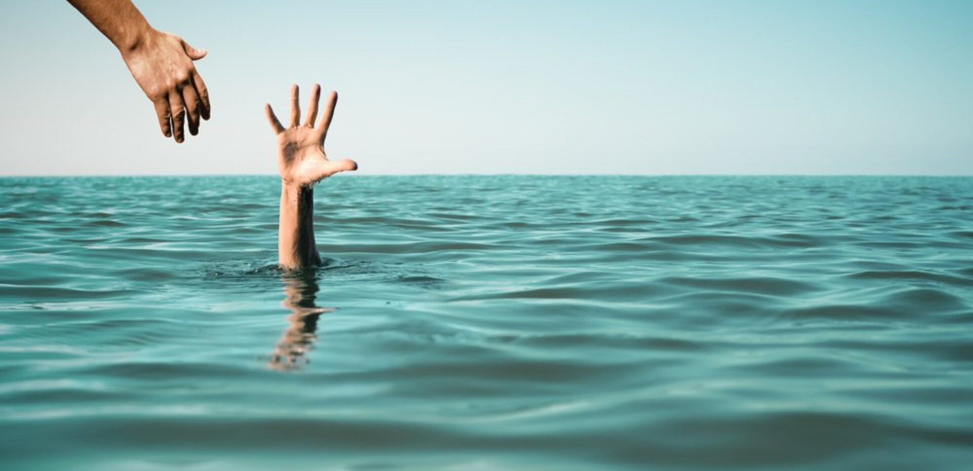 غرق شدن جوان ۱۸ ساله در آبشار افرینه پلدختر