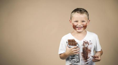  یک ساعت قبل از خواب به کودکاین خوراکی را ندهید