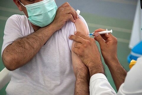 واکسیناسیون دوز یادآور کادر آشپزخانه علوم پزشکی تهران