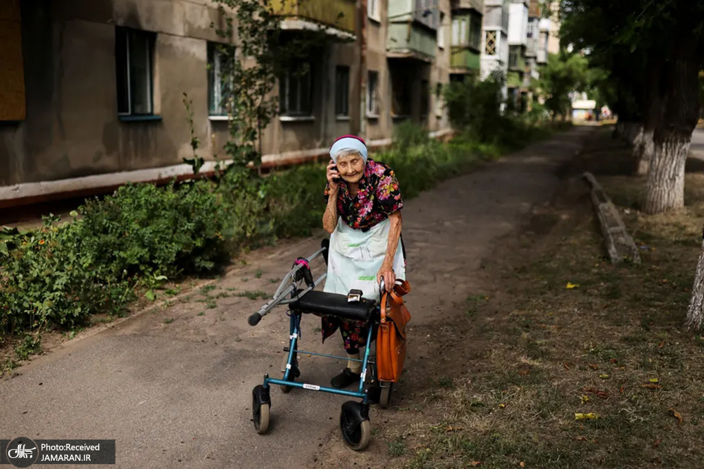 تصویری جالب از خانم 96 ساله اوکراینی + عکس