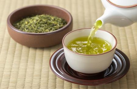 این بیماری ها را با چای سبز دور بزنید