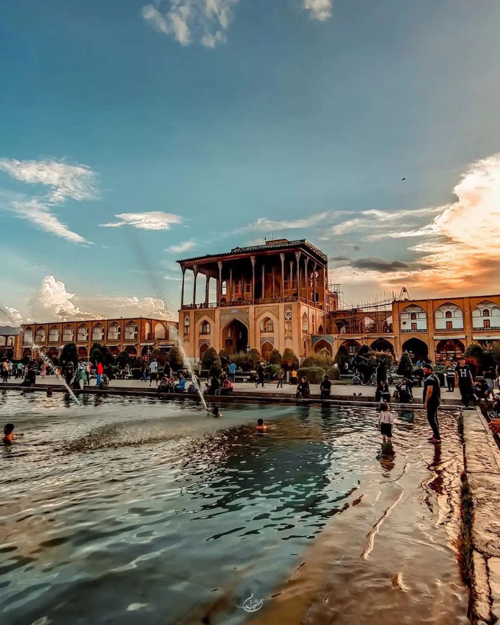 نمایی زیبا از میدان نقش جهان اصفهان + عکس