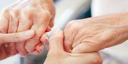 دلیل لرزش دست چیست؟+ اینفوگرافیک