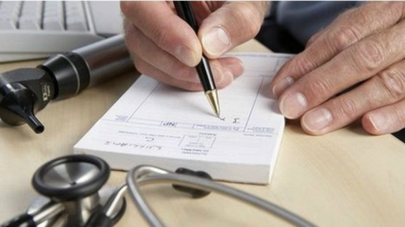 اصلاح تعرفه‌ها برای افزایش انگیزه پزشکان بخش دولتی