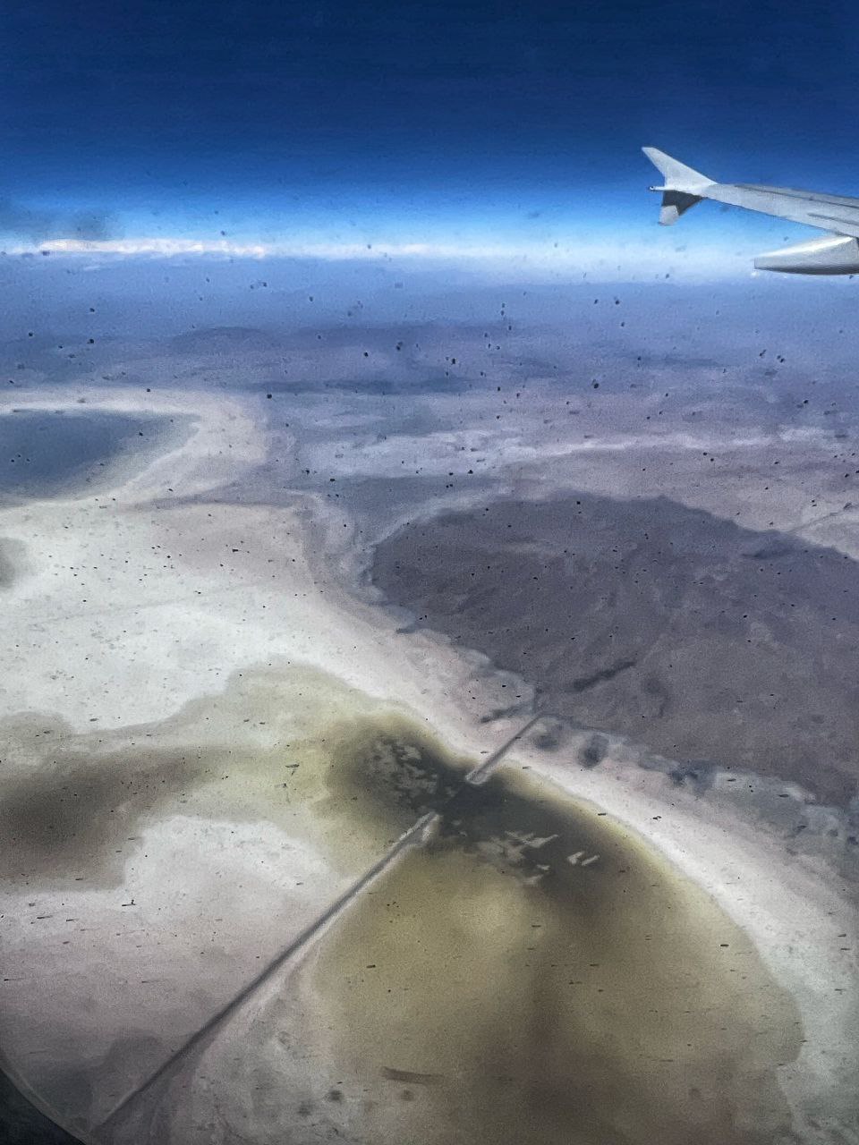 تصویری هوایی از مرگ دریاچه ارومیه + عکس