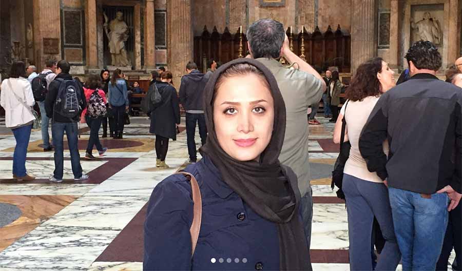 پوشش متفاوت «خاله سارا» در اروپا + عکس