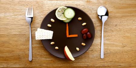 چرا باید وعده شام را حذف کنیم؟