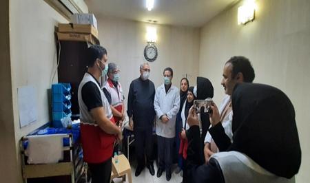 بازدید وزیر بهداشت از مرکز درمانی هلال احمر ایران در کاظمین+ عکس