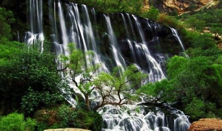 آبشار زیبای شِوی، در رشته کوه‌های زاگرس