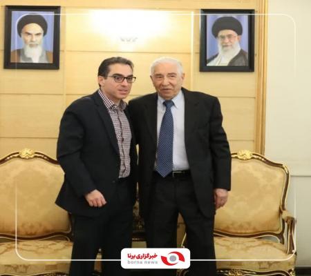 محمدباقر نمازی هنگام خروج از ایران + عکس