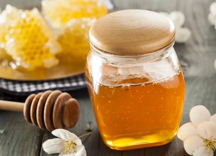 تفاوت عسل طبیعی و تقلبی چیست؟