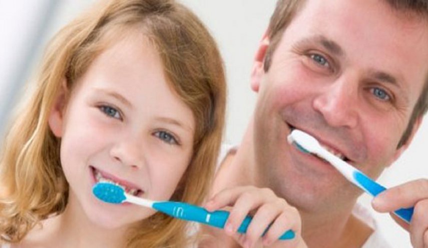  اشتباهات رایج که درمورد شستشوی دندان ها مرتکب می شویم