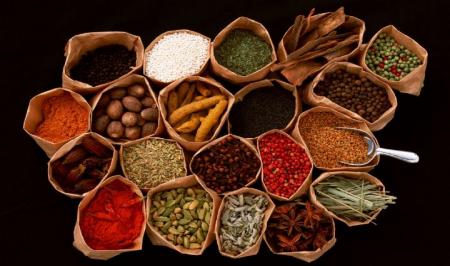 ویژگی های مکتب طب سنتی ایران