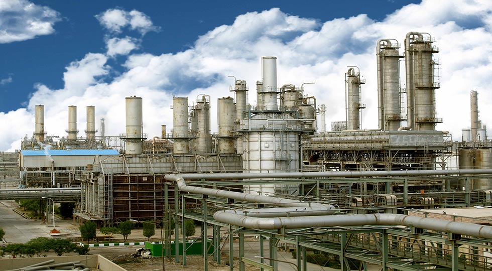 بررسی اثرات زیست‌محیطی پتروشیمی و مدیریت CO2