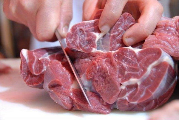 تب کریمه به تهران رسید؟ مردم گوشت نشانه دار بخرند