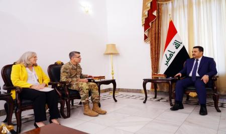 دیدار سفیر آمریکا در بغداد و فرمانده ائتلاف آمریکایی با نخست وزیر جدید عراق +عکس