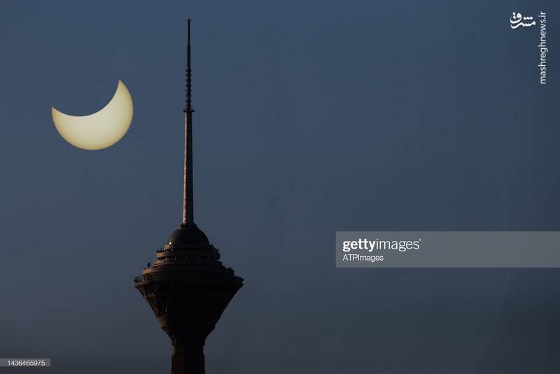نمایی زیبا از خورشید گرفتگی در تهران + عکس