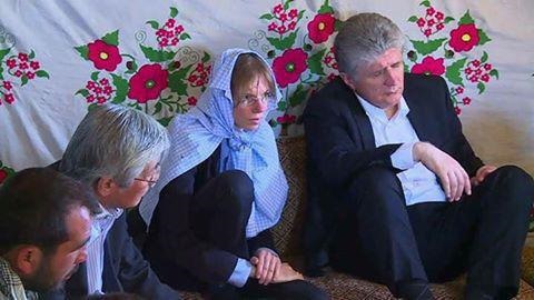 روسری عجیب کارمند سازمان ملل! / عکس 