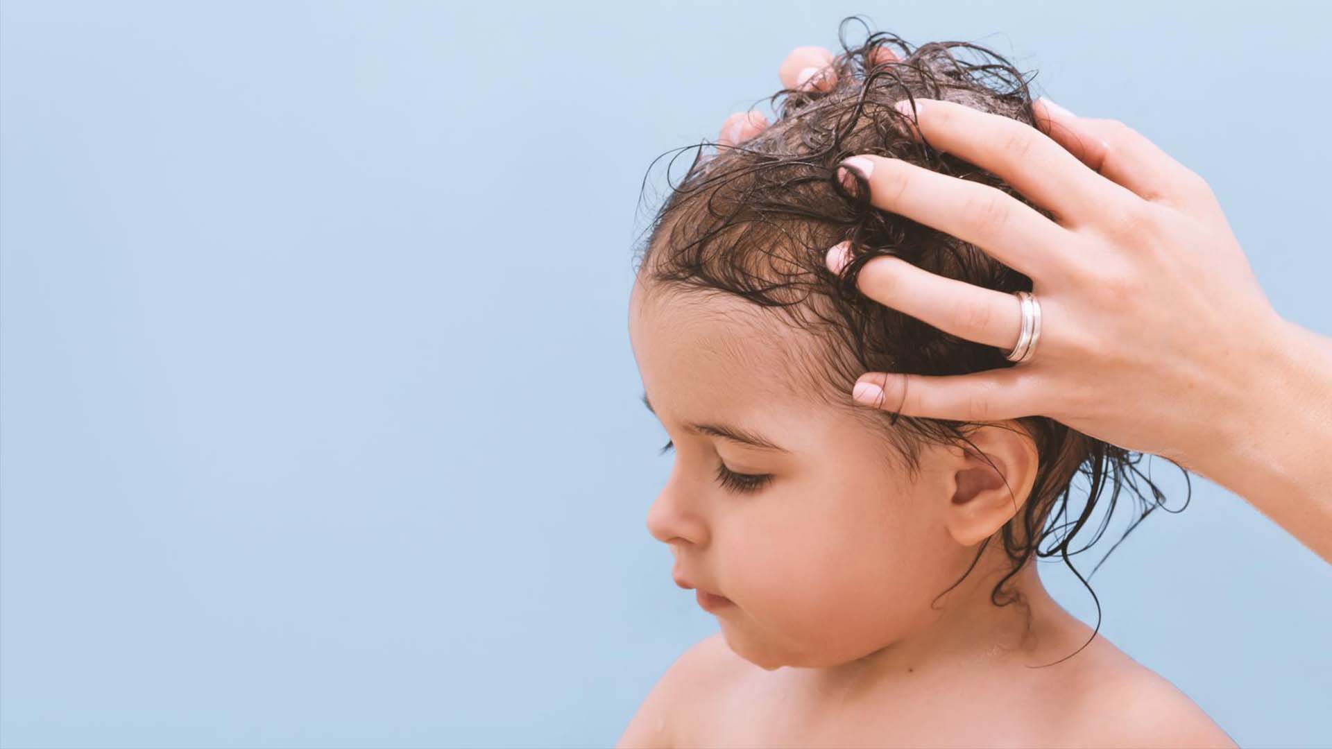نکاتی درخصوص شست‌وشوی موی کودکان