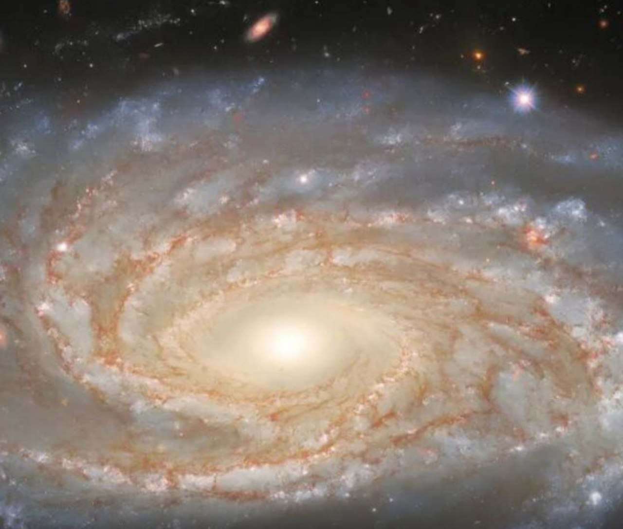 تصویر خیره‌کننده تلسکوپ فضایی هابل از یک کهکشان مارپیچی + عکس