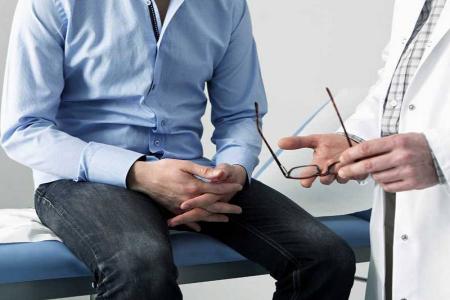 یک توده زیر پوست آلت تناسلی وجود دارد
