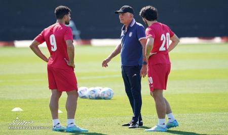 برنامه ویژه کارلوس برای ولز+ عکس