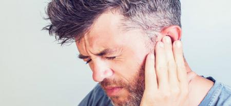 وزوز گوش چیست و چه کاری باید انجام داد؟