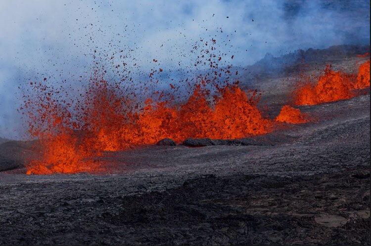 آتشفشانی فعال شده در هاوایی + عکس
