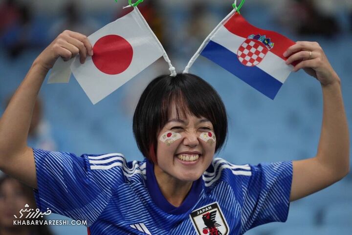 تصاویری جذاب  از تماشاچیان بازی ژاپن و کرواسی
