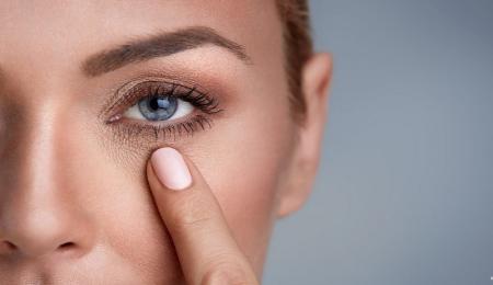 چگونه تیرگی دور چشم را برطرف کنیم؟