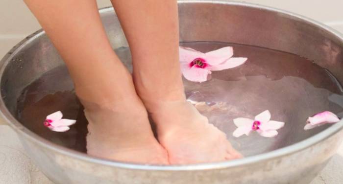 ترکیب گیاهی برای حمام پا