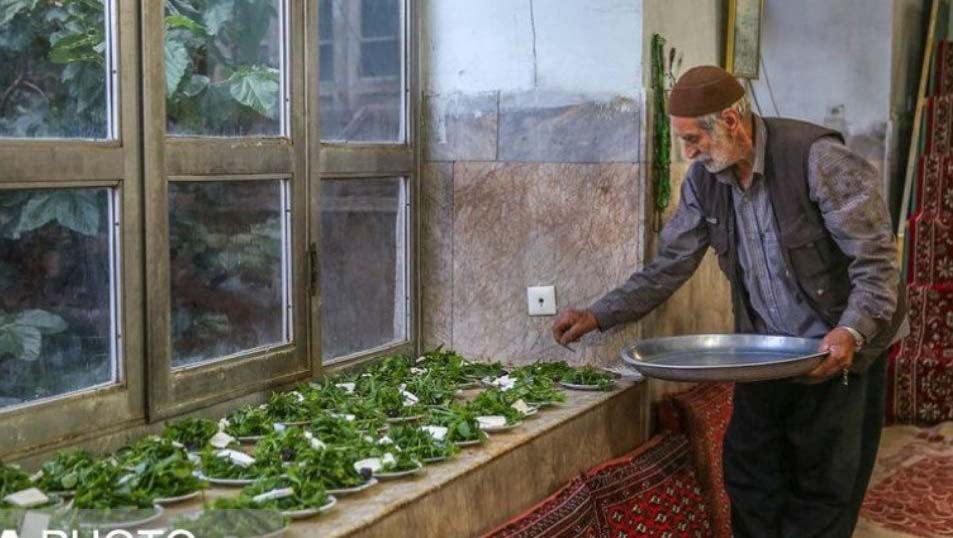 افطار در روستای 3000 ساله در شاندیز + عکس