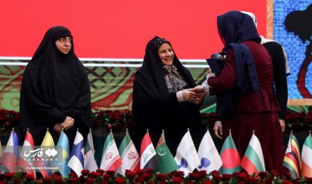 حضور همسر رئیس جمهور در یک مراسم + عکس