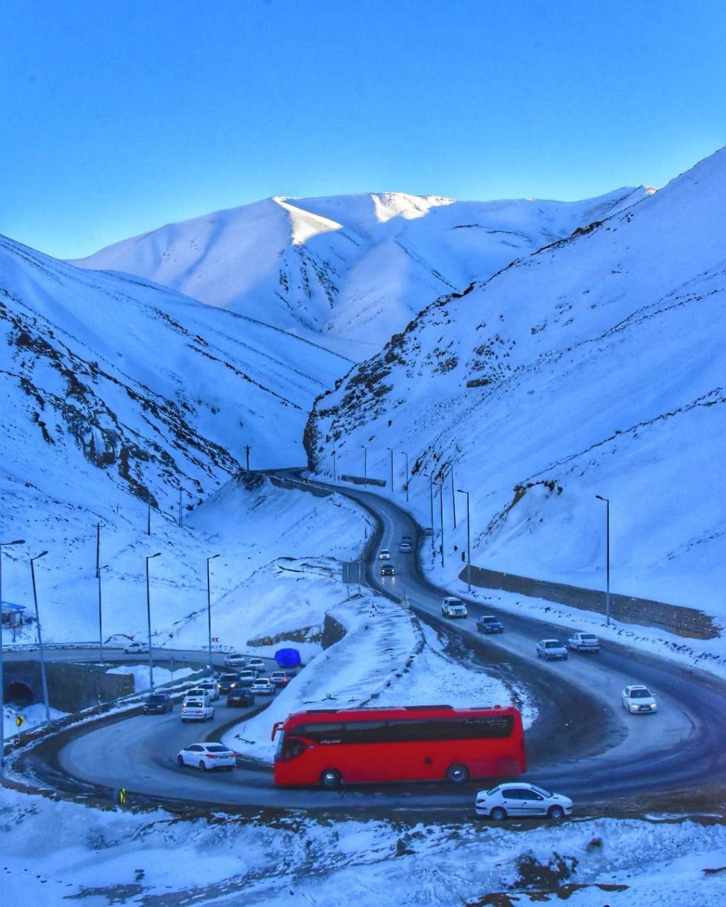 طبیعت خیره کننده جاده چالوس در زمستان + عکس