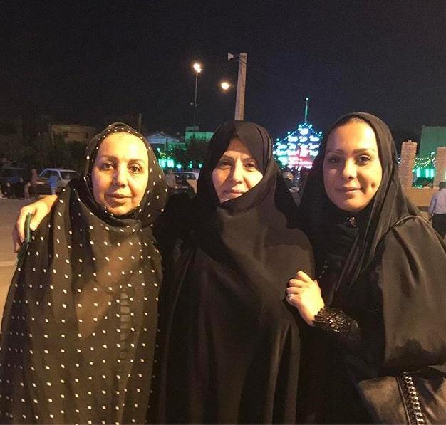 خواهر برزو ارجمند در حرم حضرت عبدالعظیم + عکس
