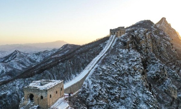 دیوار چین در زیر برف+ عکس