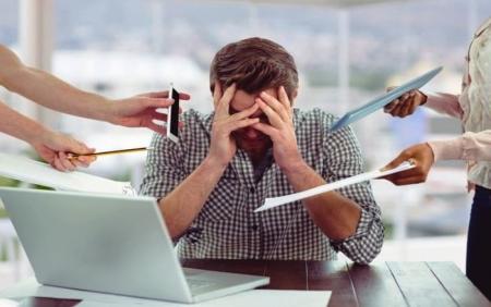 چه چیزهایی باعث خستگی ذهنی می‌شوند؟