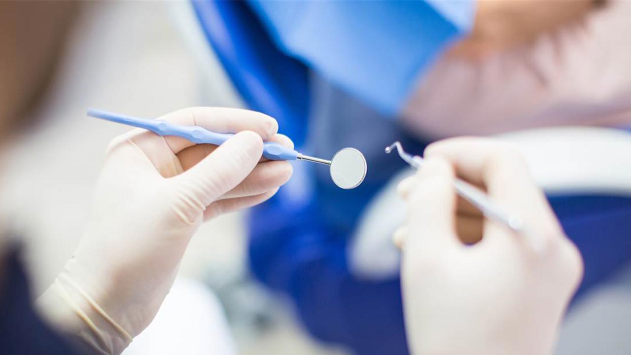 کاهش هزینه‌های دندان پزشکی بیماران صعب العلاج 