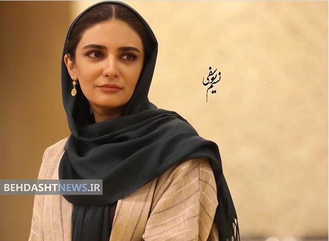 عکس/ تیپ زیبای لیندا کیانی در اکران یک فیلم
