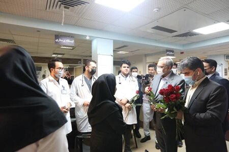 بازدید سرزده وزیر بهداشت از  بیمارستان  لقمان حکیم +عکس