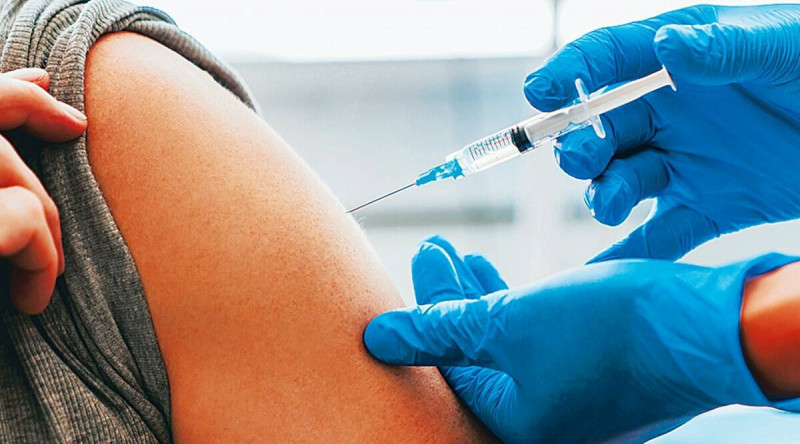 تزریق بیش از ۴ هزار دز واکسن به اتباع خارجی در نوروز