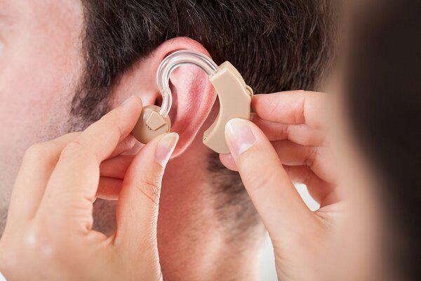 وسیله ای برای درمان کم شنوایی که از زوال عقل جلوگیری می کند