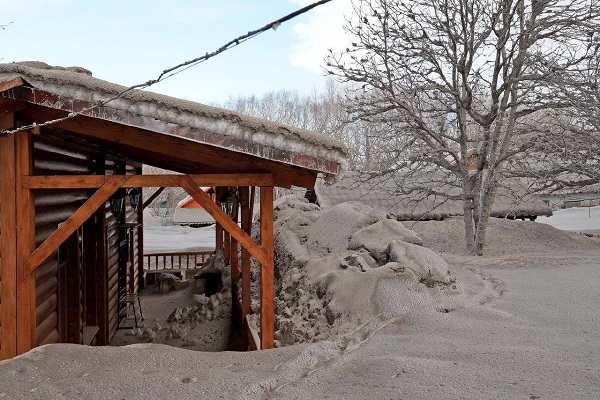 پدیده نادر بارش خاکستر در روسیه!+ تصویر