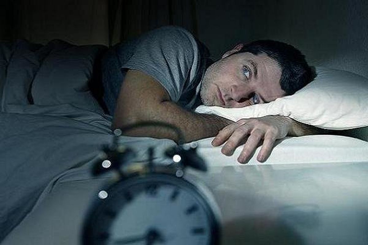چرا شب‌ها درد را بیشتر حس می کنیم؟