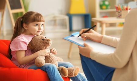 چه زمانی کودک‌ به روانشناس نیاز دارد؟