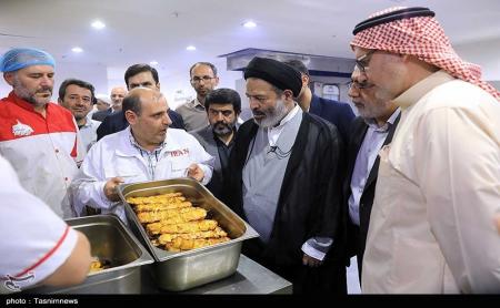  بازدید سرپرست حجاج ایرانی از آشپزخانه "بدر" در مدینه +‌ عکس
