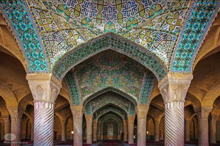 معماری چشم نواز شبستان جنوبی مسجد وکیل شیراز+عکس